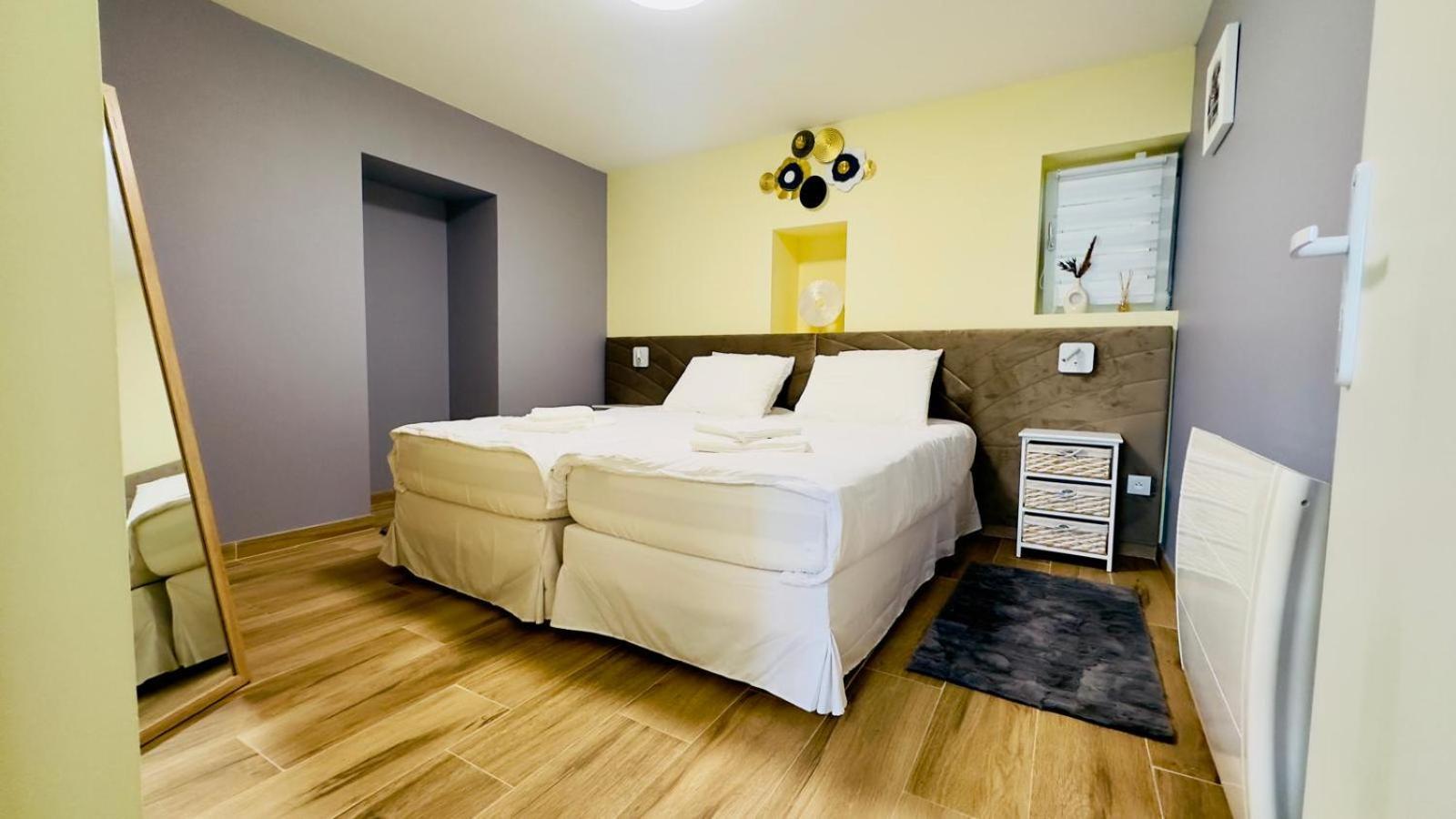 Appartement Cosy A Réminiac Esterno foto